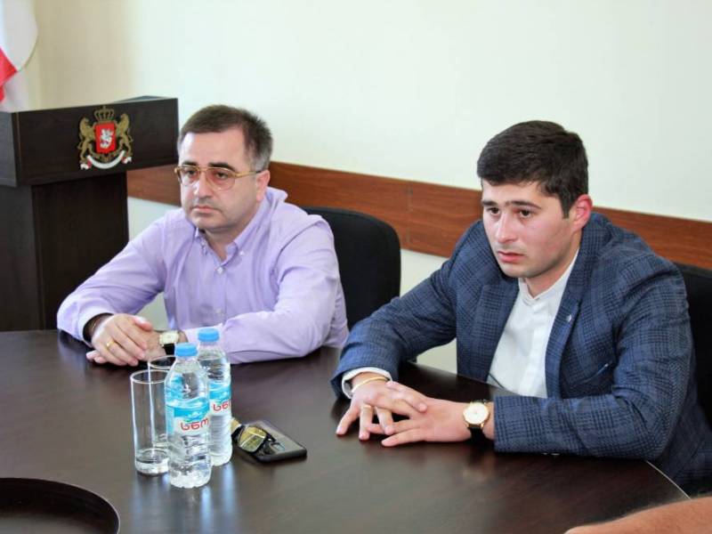 რწ18 აგვისტოს მუნებულის მოვალეობის შემსრულებელმა გიორგი მაქარაშვილმა პირველი სამუშაო...